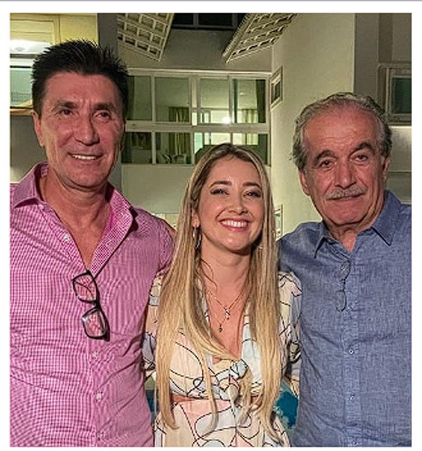 Imagem da mentora Lilian primo e dois convidados