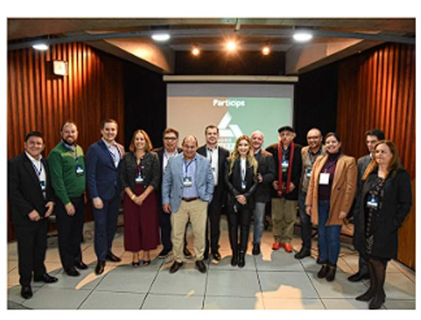 Imagem da mentora Lilian primo e convidados