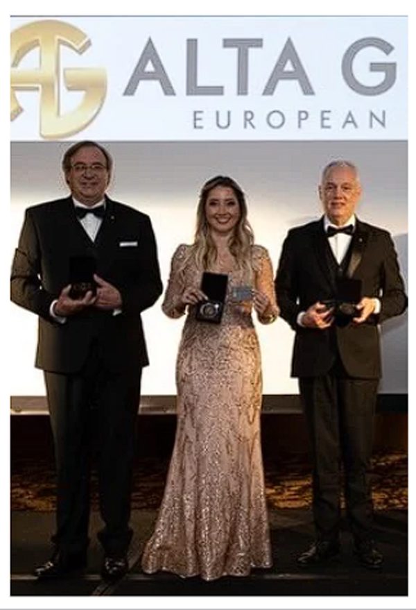 Imagem da mentora Lilian primo e dois convidados